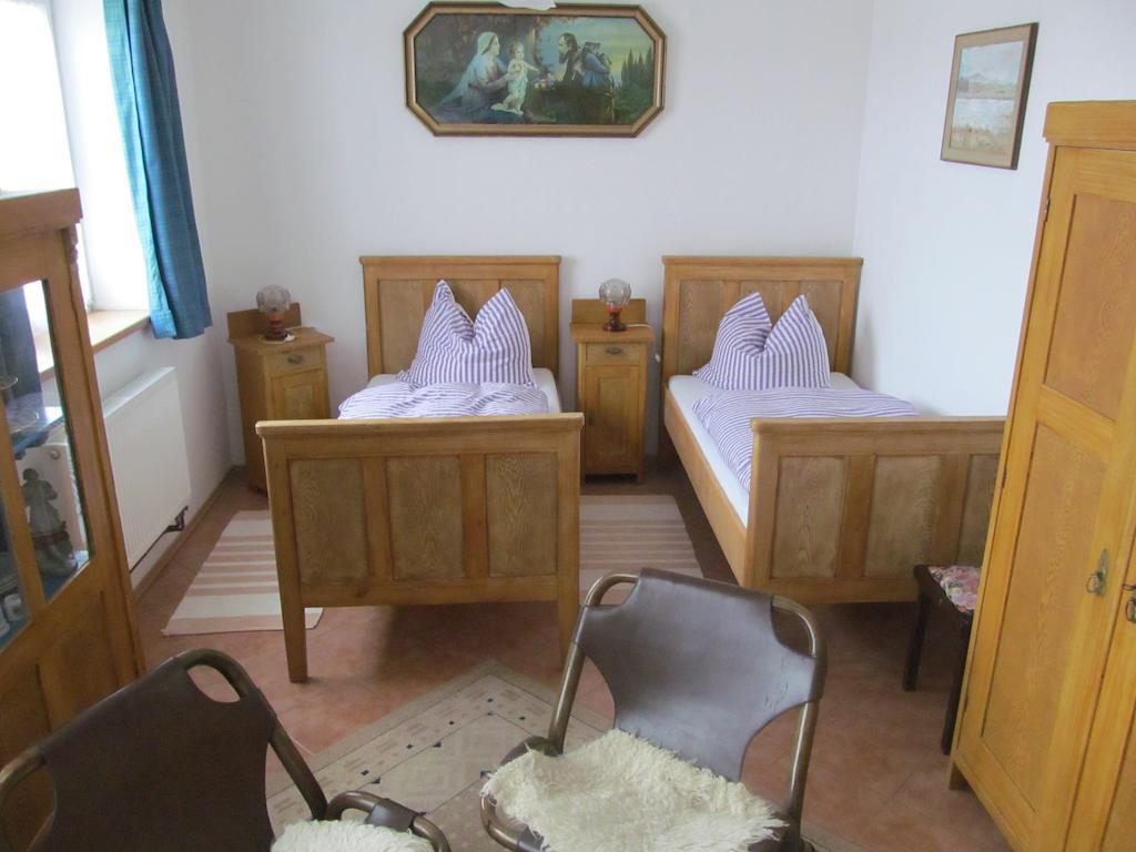 Pension Otevek Trhové Sviny 部屋 写真