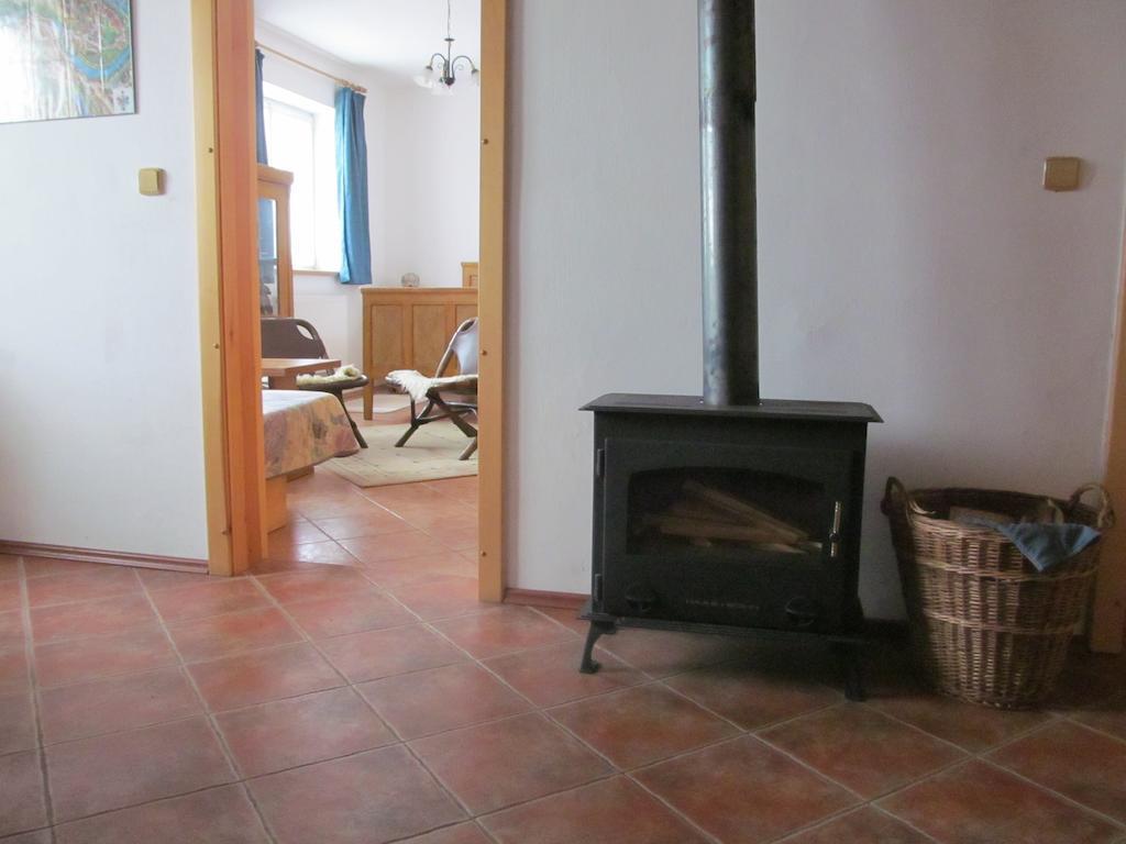 Pension Otevek Trhové Sviny 部屋 写真